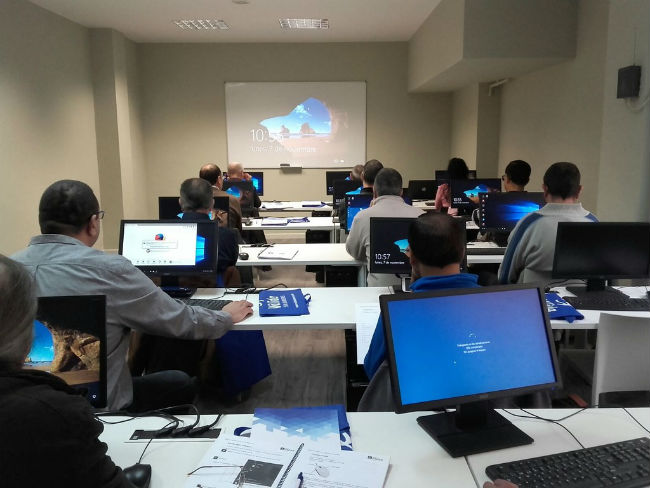 tallers sessions formativa recerca feina mifas