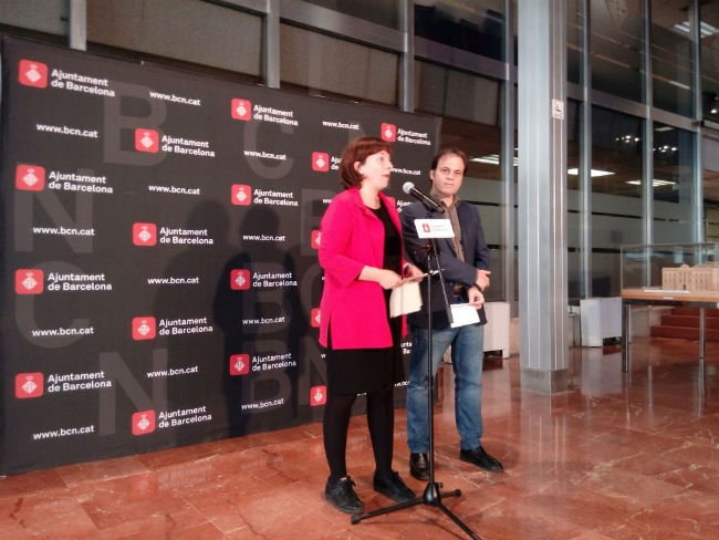 ajuntament barcelona acusació popular agressió síndrome down