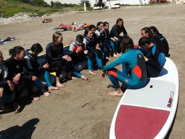 surf teràpia nens tea sitges