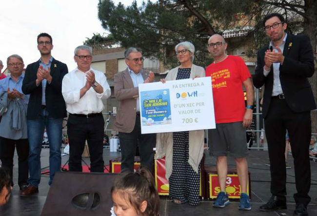 angel ros down lleida símbol igualtat integració
