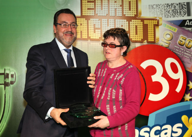 Montserrat Ferrer escollida venedora de l’any 2015 d’ONCE Catalunya