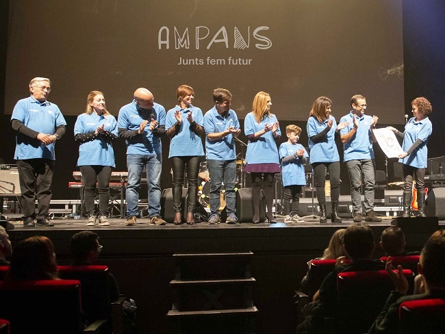 reconeixement ampans voluntariat caixabank persones discapacitat