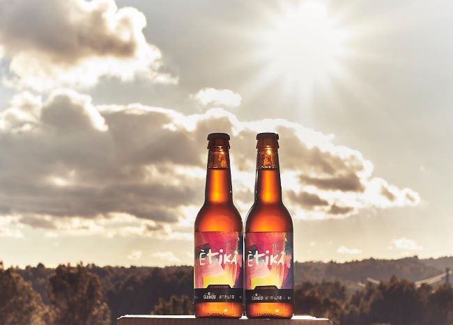 C0000681_cervesa_etika_Ampans_Guineu_bdg