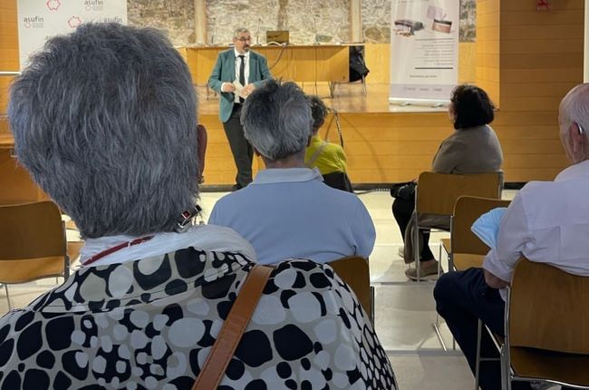 sessions educacio financera gent gran barcelona