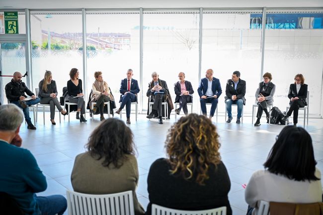 app salut +social i Escola del Cuidar