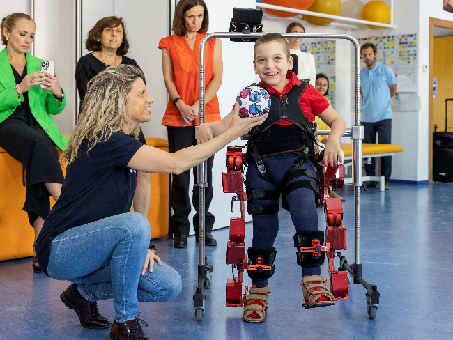 exoesquelet pediàtric marsi bionics