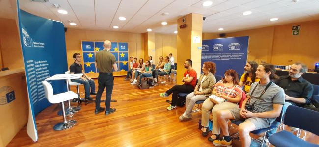 down catalunya oficina parlament europeu bcn