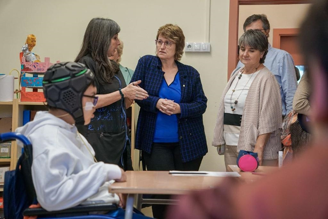 anna simó visita escola especilal l'estel sant tomas