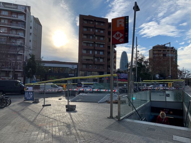 millora accessibilitat estacions de metro Barcelona