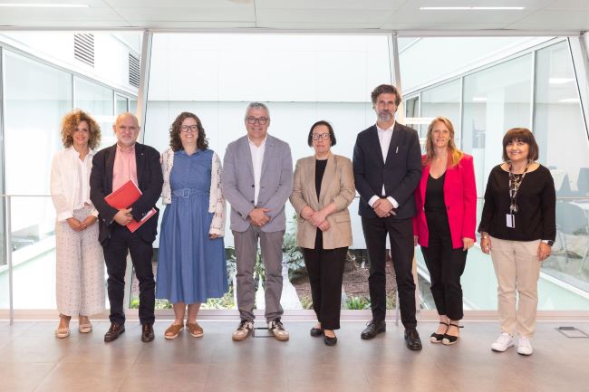 acord creació centre d'investigació i suport a les cures