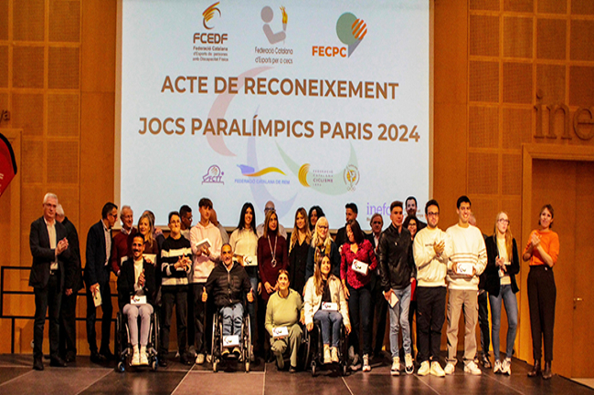 Homenatge als paralímpics catalans dels Jocs de París 2024 en el Dia de la Discapacitat