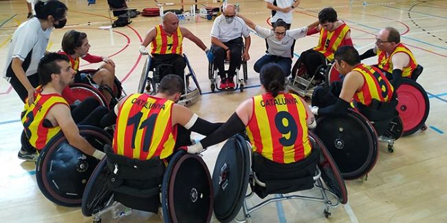 La Selecció Catalana busca revalidar el títol estatal de rugbi en cadira de rodes a Saragossa