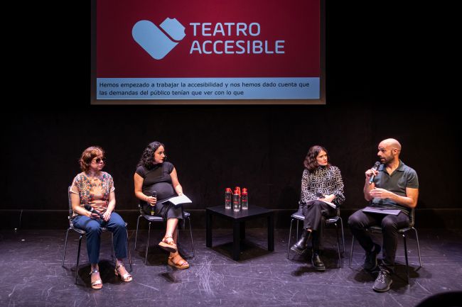 Teatre Accessible celebra amb èxit el seu primer balanç de temporada per acostar el teatre a les persones amb discapacitat