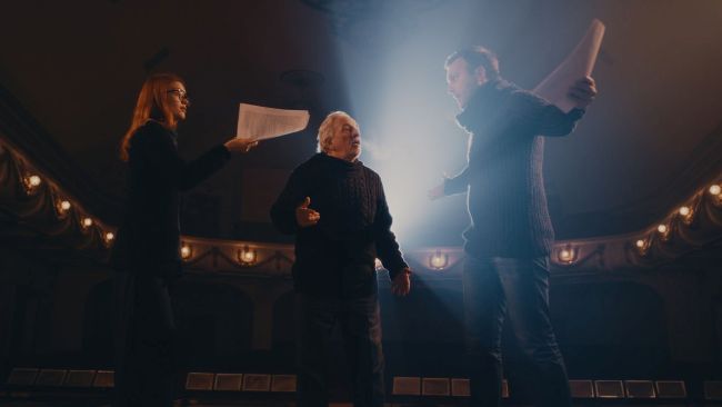 El teatre millora el benestar emocional en pacients amb Parkinson, segons un estudi pioner de la UOC i l'Hospital de Sant Pau