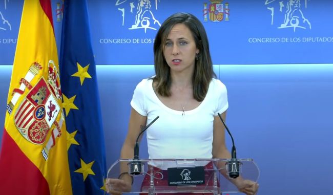 La diputada Ione Belarra denuncia al Congrés les "restriccions" del govern a la llei ELA