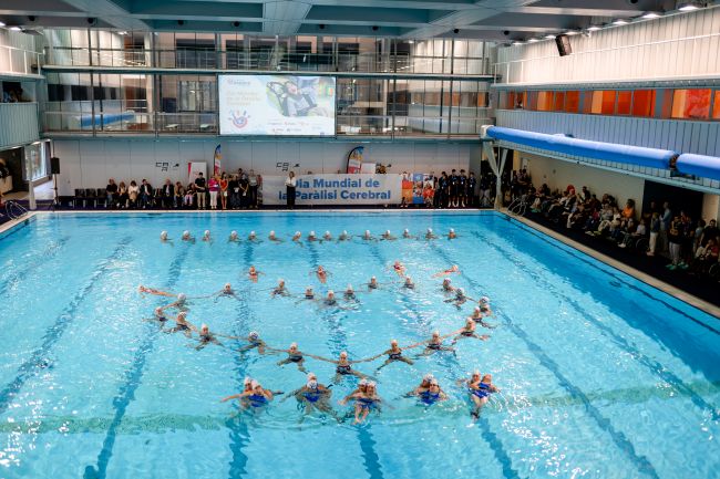 La Fundació Aspace Catalunya, la selecció espanyola de natació artística i el C.N.Kallípolis celebren el Dia Mundial de la Paràlisi Cerebral al CAR de Sant Cugat
