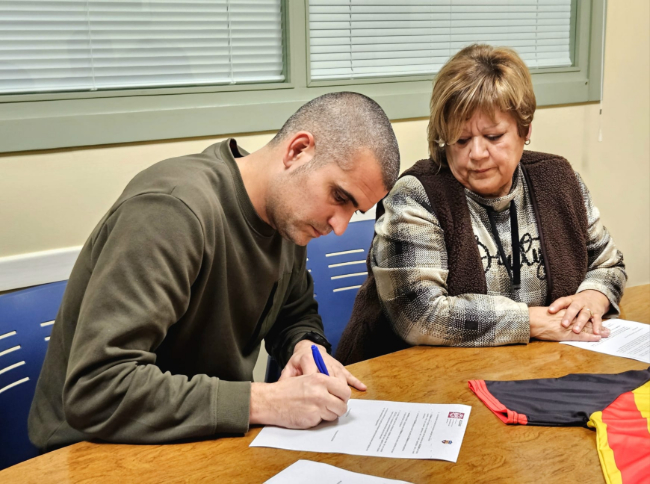 El CF Bellvís incorpora el logotip de l'ACUDAM a la seva segona equipació per donar suport a la inclusió social