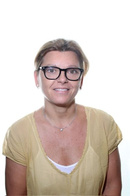 Salut activa el nou model de cures 2025-2030 sota el lideratge de Begoña Martí Cañiz per transformar el sistema sanitari
