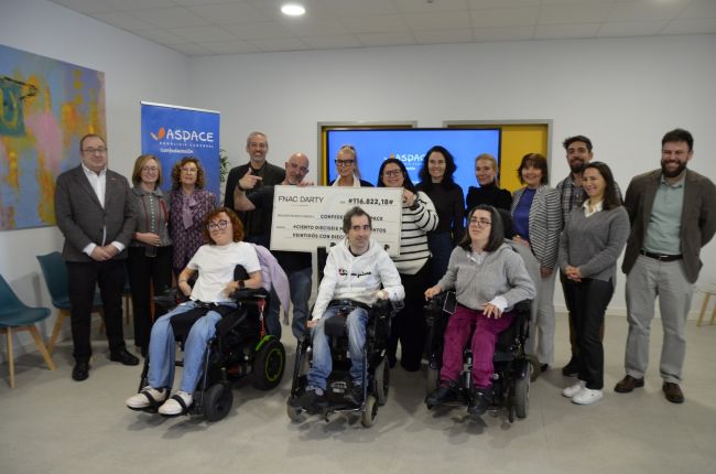 La Confederació ASPACE rep més de 116.000 euros de la FNAC per a la defensa de drets de les persones amb paràlisi cerebral
