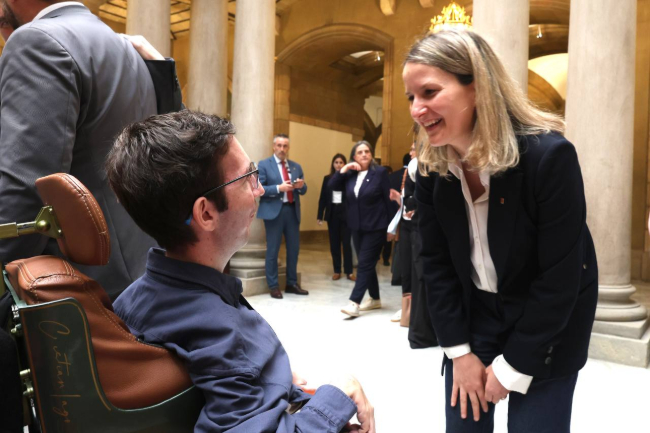 El Parlament ratifica per unanimitat el desplegament de la Llei ELA a Catalunya