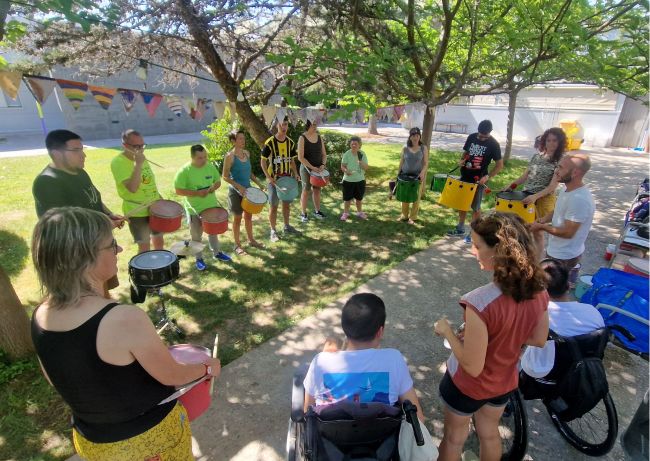 L’Associació Alba crea un grup de batucada inclusiva amb el suport de Sound de Secà