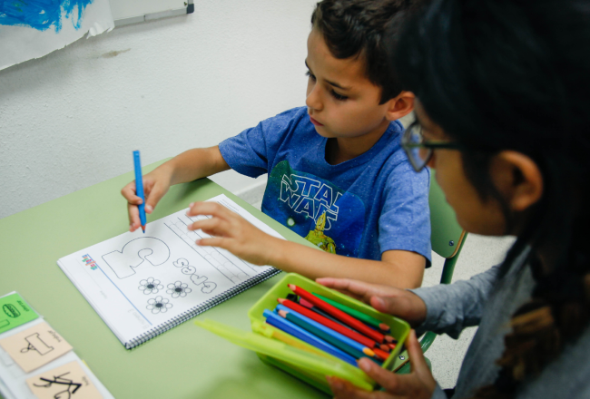 L'alumnat amb autisme ja supera els 100.000 estudiants en el darrer curs escolar