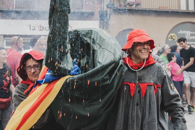 La celebració inclusiva tindrà lloc el proper dimarts 2 de juny a les 18:30 hores a la plaça de Sant Pere per garantir l'accés a la cultura popular mitjançant comparses adaptades a les necessitats de cada participant
