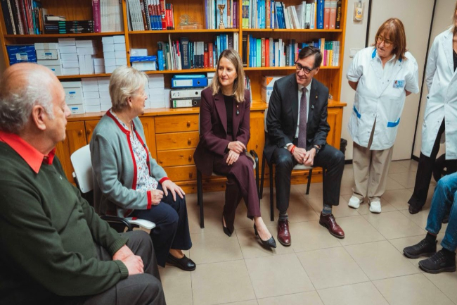 El Govern acorda l’equiparació salarial per a més de 120.000 professionals del sector social