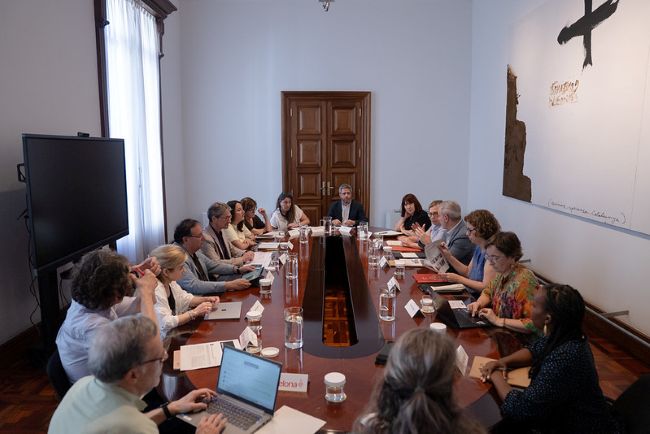 L'Ajuntament de Barcelona i les entitats socials constitueixen la Taula de Diàleg Civil per potenciar la col·laboració público-social