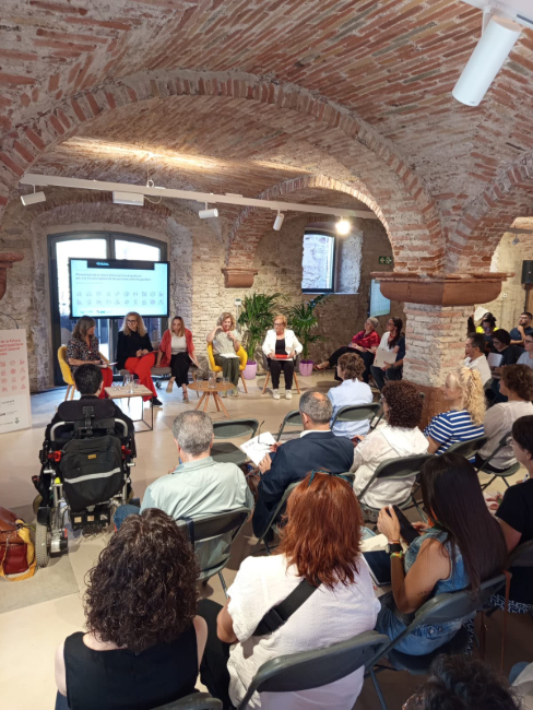 L'AMB presenta una declaració metropolitana per impulsar la inclusió laboral de les persones amb discapacitat