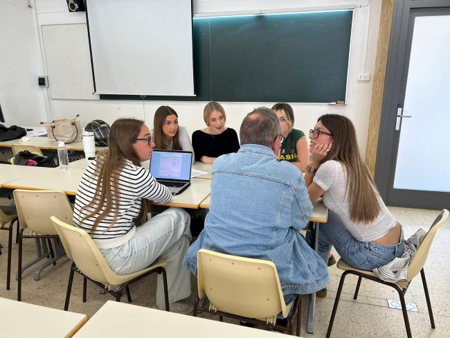 Sant Tomàs i la UVic-UCC s'alien per investigar l'envelliment prematur en la discapacitat intel·lectual