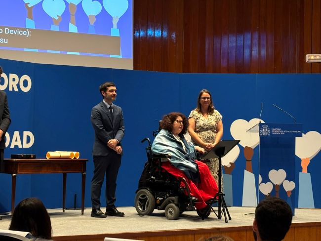 La Fundació CERMI Dones rep la Creu d'Or de la Solidaritat Social per la seva defensa de les nenes i dones amb discapacitat