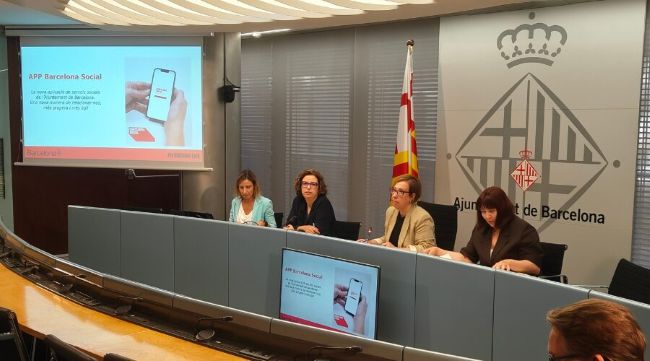 Barcelona llança una aplicació accessible per agilitzar els tràmits i l'atenció de milers de persones usuàries de serveis socials
