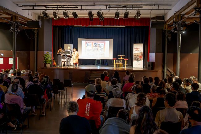 Sant Joan de Vilatorrada acull un centenar de persones en la 4a Trobada de Clubs de Lectura Fàcil del Bages