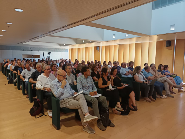 L'equiparació salarial al sector social beneficiarà més de 2.500 serveis i prop de 95.000 places a Barcelona