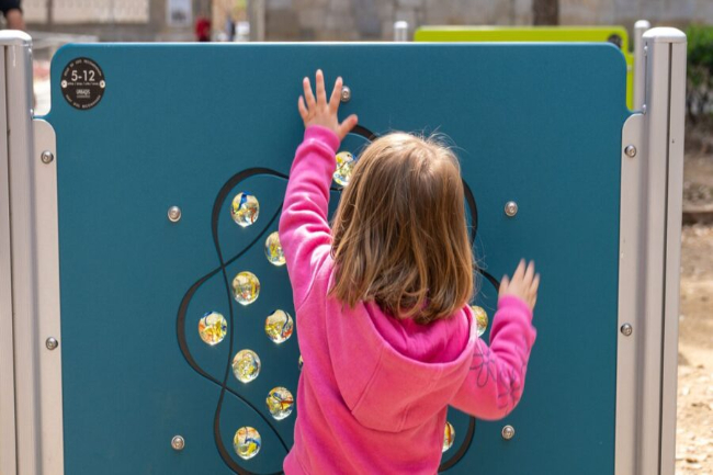 Barcelona publica una guia amb tots els recursos i ajuts per a les famílies de persones amb autisme