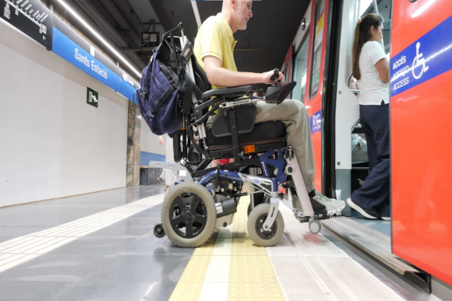 El metro de Barcelona millora l’accessibilitat a les estacions de Sants i la Torrassa