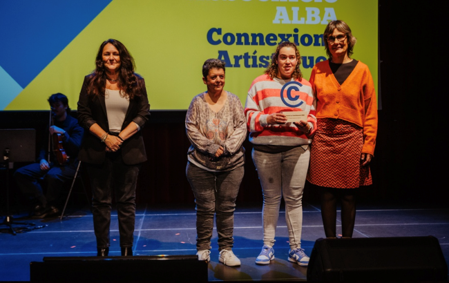 L'Associació Alba guanya el Premi La Confederació 2026 pel projecte d'art inclusiu Connexions Artístiques
