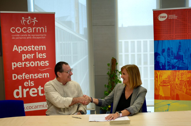 TMB i el COCARMI signen un acord per impulsar l'accessibilitat universal al transport públic de Barcelona