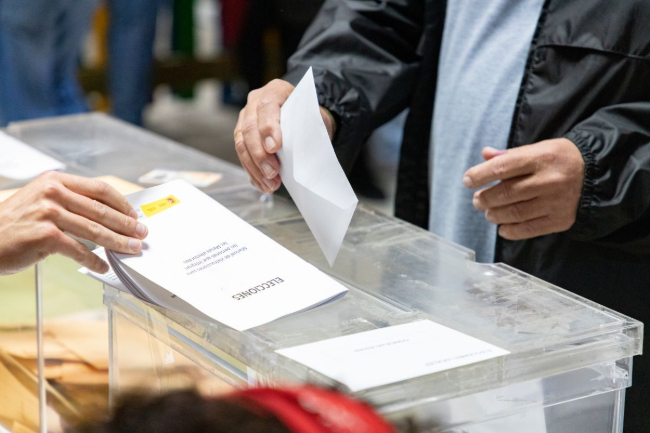 El Govern aprova el manual de les meses electorals amb suport específic per a persones amb discapacitat